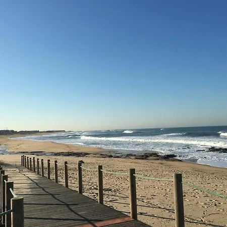 Sea & Sun 아파트 라브라